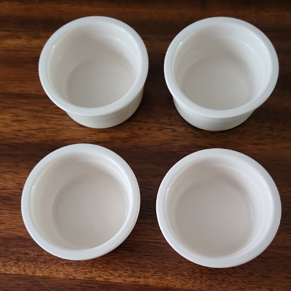 Cermer Set of Four Ceramic Ramekins